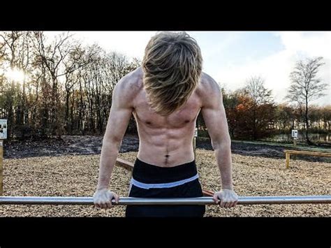 "Get Your First Muscle Up" Workout Routine! (Best Exercises) - YouTube