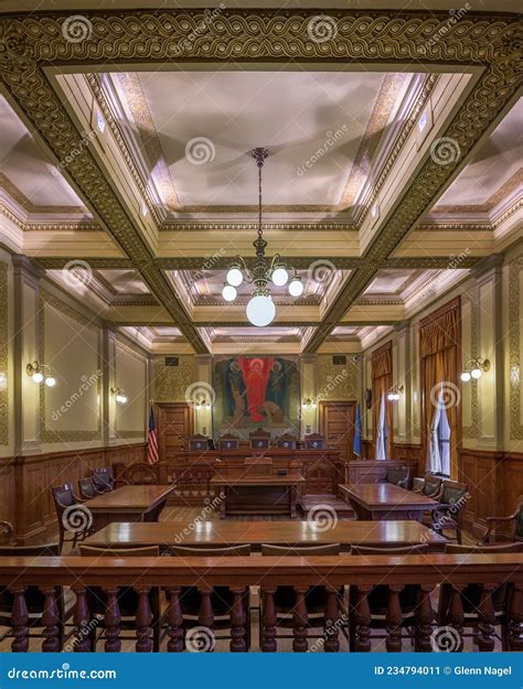 Supreme Court Room of the South Dakota State Capitol Editorial Photo - Image of capital, mural ...