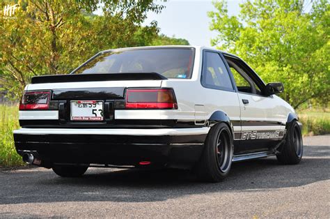 Toyota ae86 trueno notchback