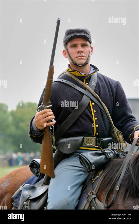 Union cavalry soldier hi-res stock photography and images - Alamy