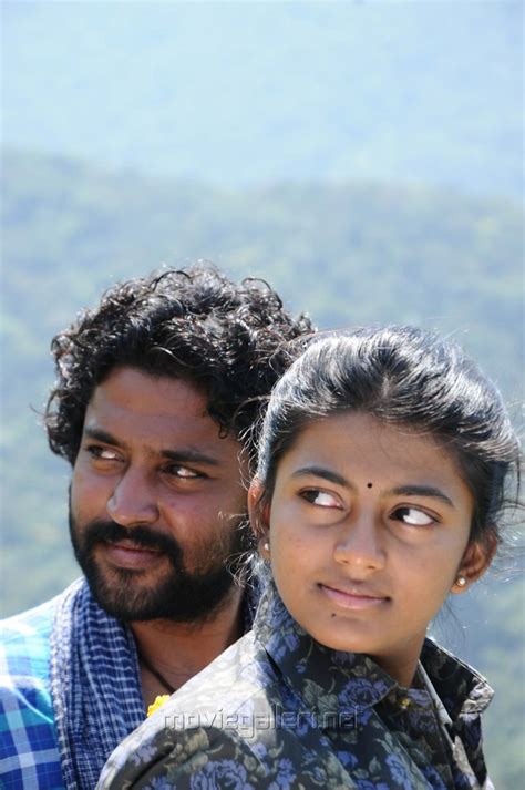 Kayal Tamil Movie Stills | Anandhi | Hasika | Chandran | Moviegalleri.net