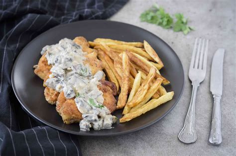 German Jaegerschnitzel With Mushroom Sauce Recipe