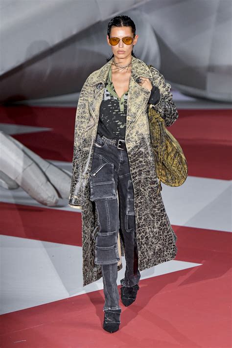 Best Runway Looks from Milan Fashion Week SS23