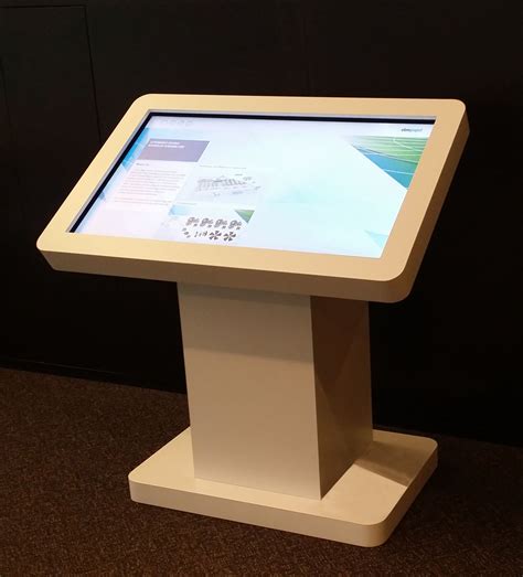 Touch Screen Displays For Trade Shows – UnBrick.ID