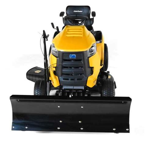 FastAttach® All-Season Plow Blade - 19A30037100 | Cub Cadet Canada