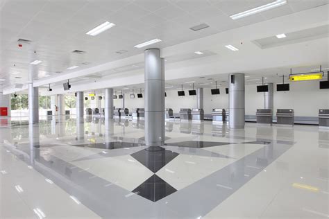 Sis Al Jufri – Palu Airport – Monalisa Tiles