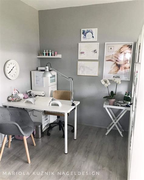 Nice small space nail technician room idea | home nail salon decorating ...