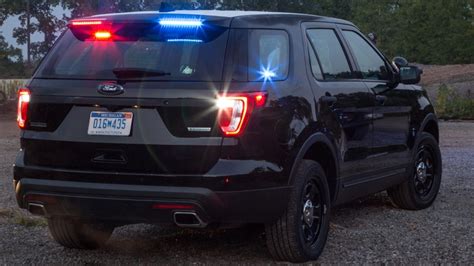 How Ford police vehicles will get even sneakier