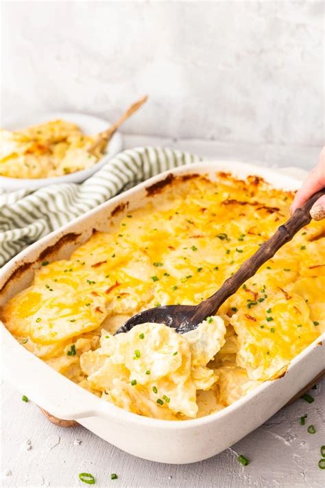 Scalloped Potatoes - Easy Peasy Meals