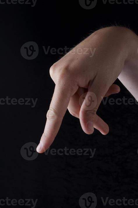 American Sign Language letter g 14160478 Stock Photo at Vecteezy