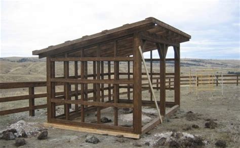 Easy Horse Shelter Plans | Exterior-Outbuildings | Pinterest | Horse ...