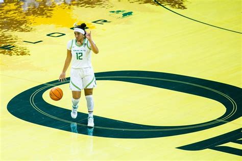 Former Oregon women’s basketball guard Te-Hina Paopao commits to ...