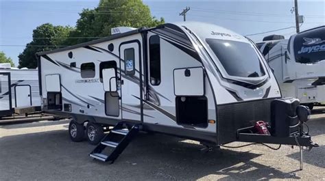 RV Review: 2022 Jayco White Hawk 25MBH travel trailer - RV Travel