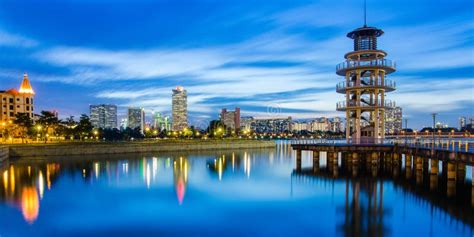 Kallang River in Singapore stock photo. Image of island - 154342774