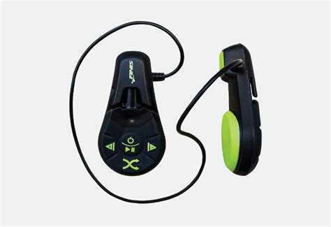 6 Best Underwater and Waterproof MP3 Players for Swimming