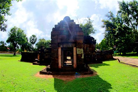 Prasat Hin Sa Kamphaeng Noi Khmer Ruins Free Stock Photo - Public Domain Pictures