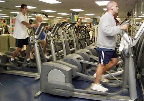 Elliptical Machine Workout for Beginners (Complete Guide)