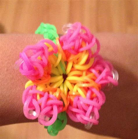 Pin by Nikita Carr on Neat crafts | Rainbow loom bands, Rainbow loom bracelets easy, Rainbow loom