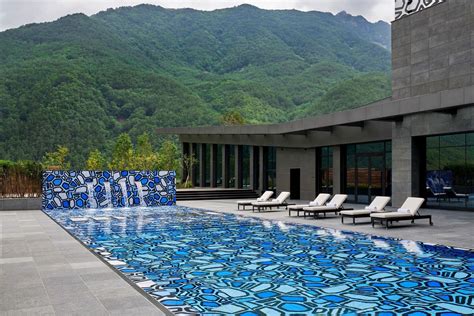 These Are South Korea’s Best Hotels, Spas, Pools and More in 2023