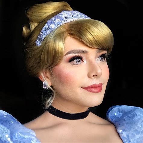 Creative Makeup Artist Becomes True Disney Princesses - TettyBetty ...