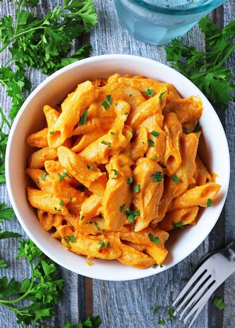 Easy, Creamy, Coriander-Spiced, Butternut Squash Pasta