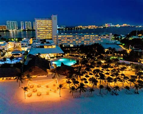 InterContinental Presidente Cancun Resort | Classic Vacations