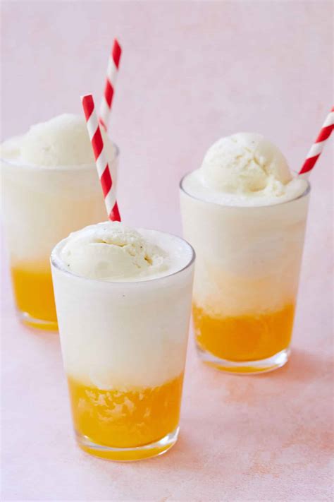 Homemade Orange Soda Ice Cream Floats | Bigger Bolder Baking