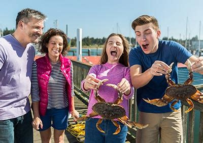 Crabbing on the Oregon Coast | Oregon’s Adventure Coast | Oregon's ...