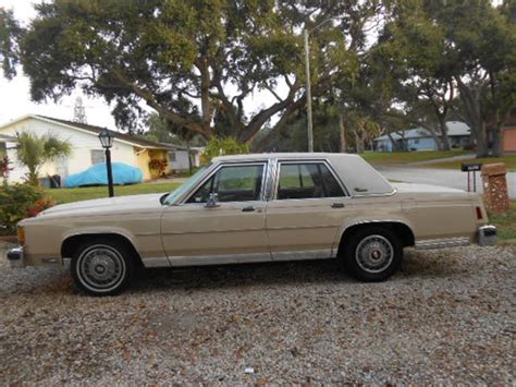 1985 Ford LTD Crown Victoria - Classic Car - Venice, FL 34293