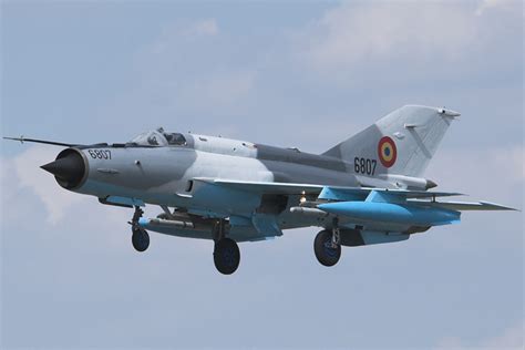 Mikoyan-Gurevich MiG-21 ~ asian defence