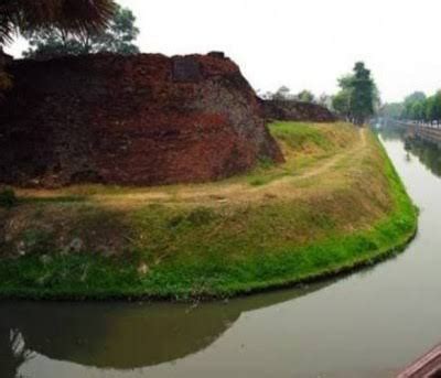 Largest Man Made Structure on Earth: The Great Walls of Benin