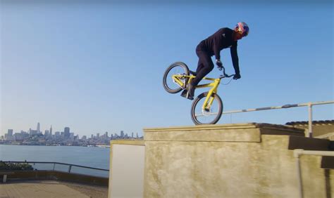 Danny Macaskill Performs Amazing Bike Stunts Around The City of San Fransisco — GeekTyrant