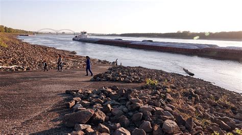 Mississippi River drought hits record level, revives supply chain concerns: report | Fox Business