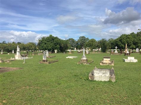 Mareeba Pioneer Cemetery in Mareeba, Queensland - Find a Grave Cemetery