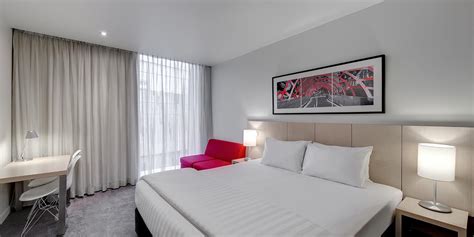 Travelodge Hotel | Melbourne Docklands - Best Rates & Free WiFi