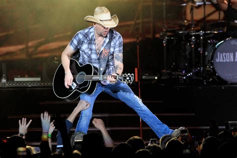 CONCERT REVIEW: Jason Aldean is country consistency | STAR 102.5