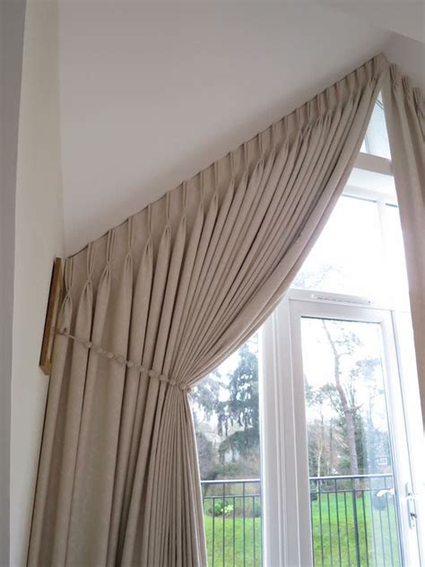 45 Luxury Curtain for Trapezoid Window