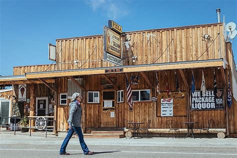 7 Gorgeous Mountain Towns In Wyoming - WorldAtlas