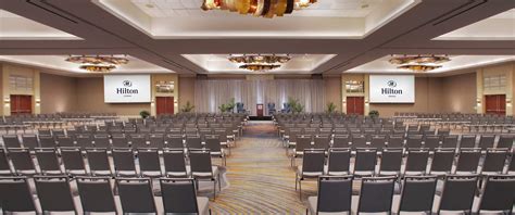 Hilton Omaha - Wedding Venue and Meeting Space