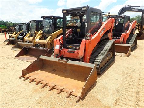 2015 KUBOTA SVL90-2 SKID STEER LOADER, VIN/SN:15385 - CRAWLER, BUCKET, CAB, A/C, METER READING 1,788