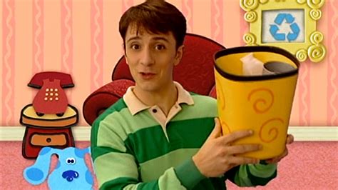 Watch Blue's Clues Season 2 Episode 7: Blue's Clues - What Does Blue Want To Make Out of ...