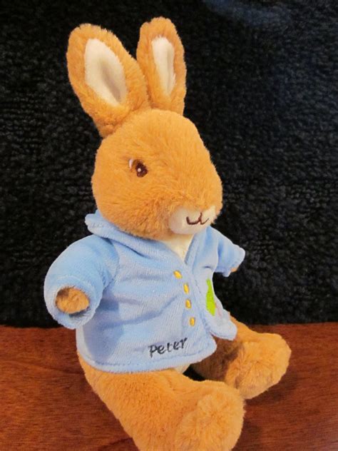 The Original Peter Rabbit by Beatrix Potter Plush toy 2008