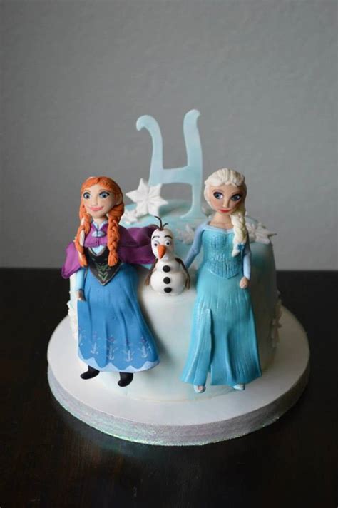 Frozen 4Th Birthday Cake With Handmade Fondant Characters - CakeCentral.com