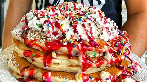 8 of the Best Spots for Pancakes in Las Vegas - The Family Vacation Guide