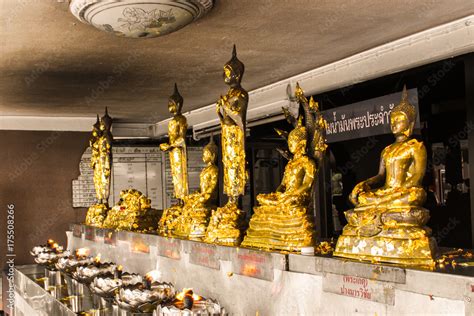 Bangkok, Thailand Bangkok City Pillar Shrine for to pray respect Stock ...