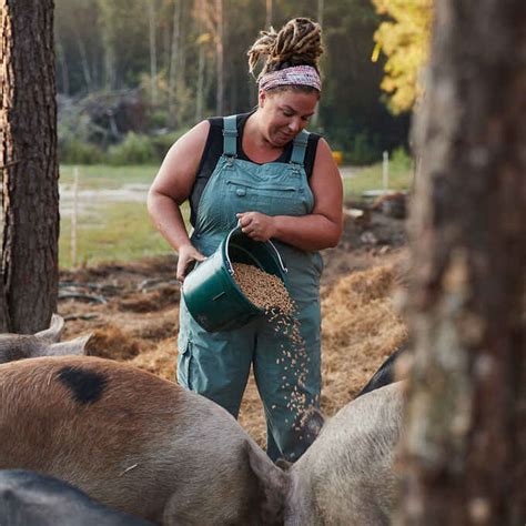 Women's Plus Heirloom Gardening Bib Overalls | Duluth Trading Company