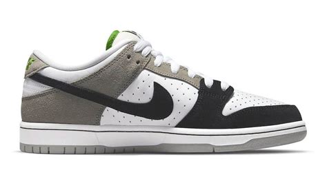 First Look at the Nike SB Dunk Low "Chlorophyll" | The Sole Supplier