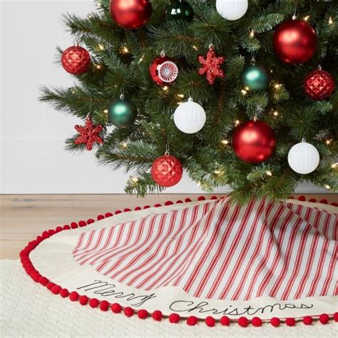 15 Best Christmas Tree Skirts Under $75 | Inexpensive Christmas Tree ...