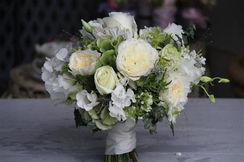 love in the mist bouquet - Google Search | Green wedding bouquet, Wedding bouquets, Blue green ...