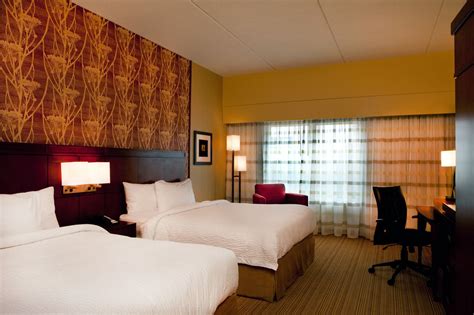 Courtyard By Marriott Syracuse Downtown - Day Rooms | HotelsByDay